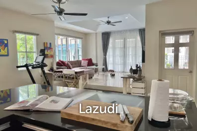 3 Bedroom House for rent at Land and Houses Park