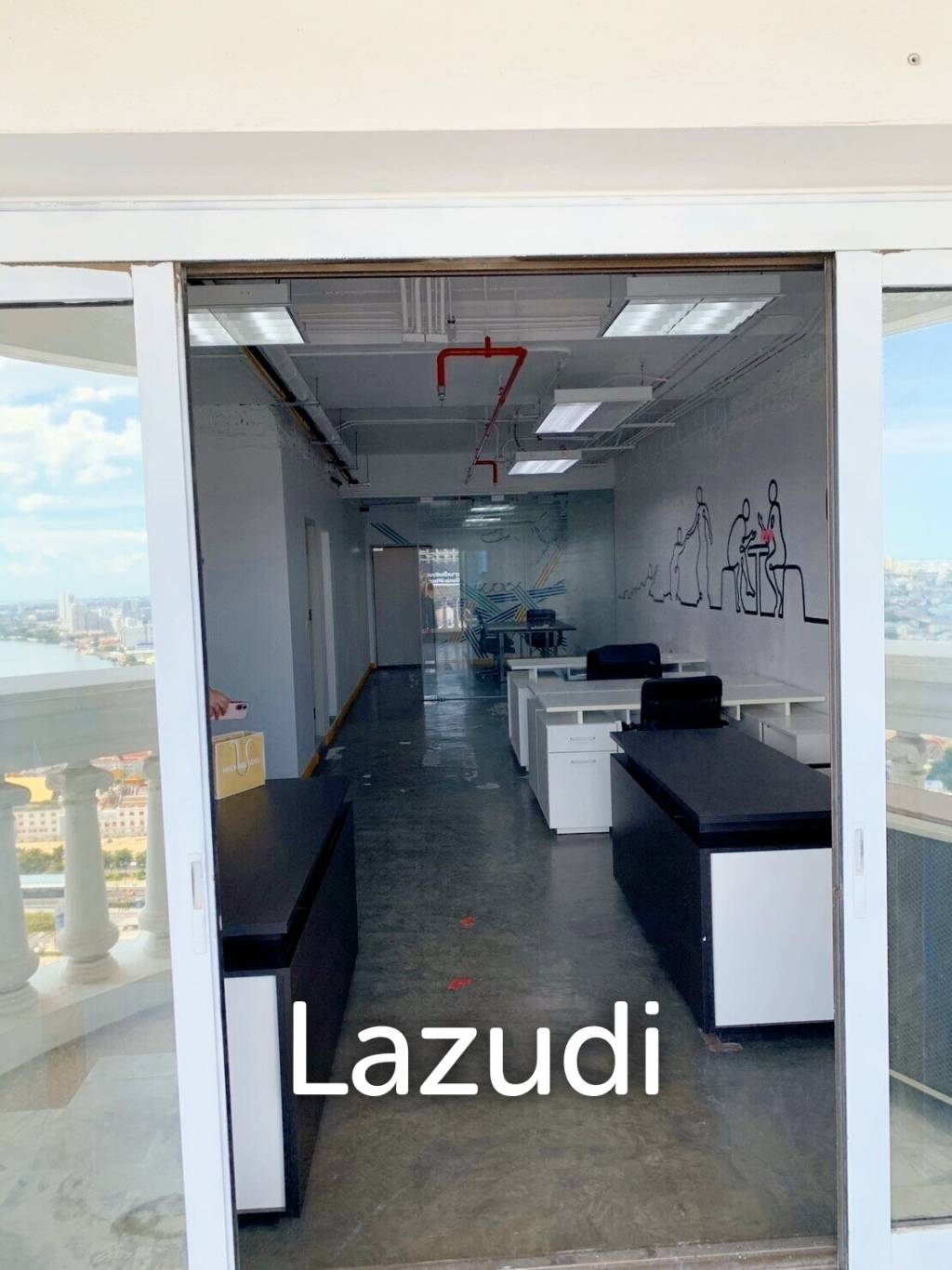 Office space for sale/ rent in Bangrak
