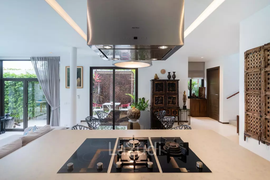 3 Bed 4 Bath 441.48 SQ.M Civetta Grand Villas
