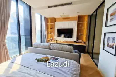 1 Bed 1 Bath 52 SQ.M Noble Ploenchit