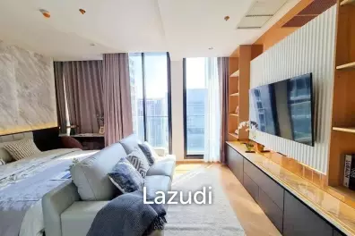 1 Bed 1 Bath 52 SQ.M Noble Ploenchit