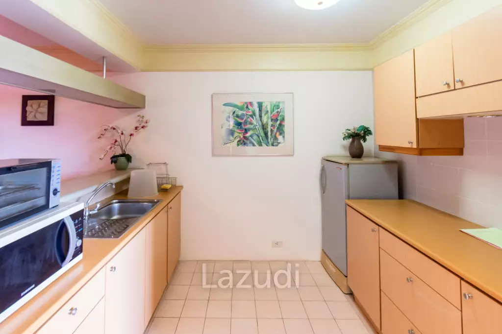 SPRINGFIELD :  2 Bed Beachfront Seaview Condo