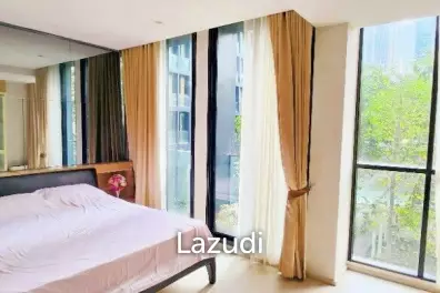 1 Bed 1 Bath 52 SQ.M Noble Ploenchit