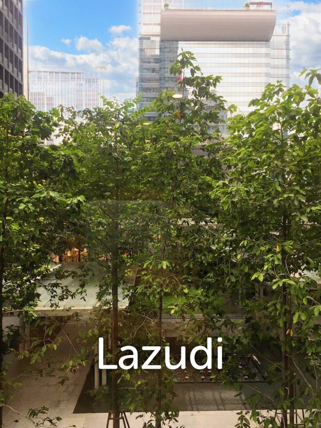 1 Bed 1 Bath 52 SQ.M Noble Ploenchit