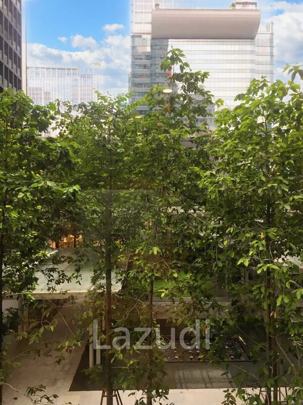 1 Bed 1 Bath 52 SQ.M Noble Ploenchit