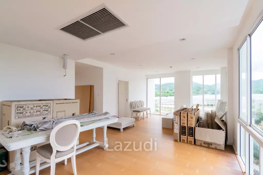 MALIBU : Nice 2 Bed Condo In Khao Tao