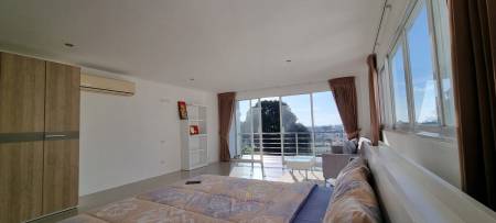 2 Bedroom 94 SQ.M Bayshore Ocean View C