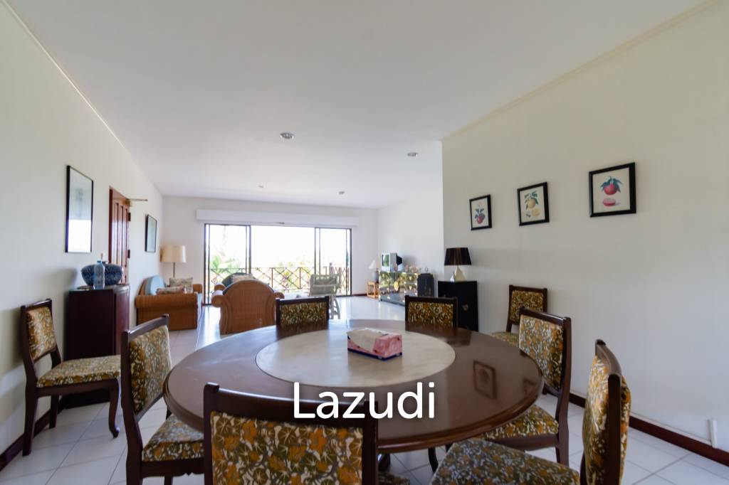 PALM HILLS CONDO : 3 Bed Condo with mountain and seaview