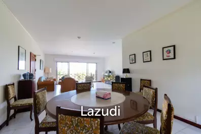 PALM HILLS CONDO : 3 Bed Condo with mountain and seaview