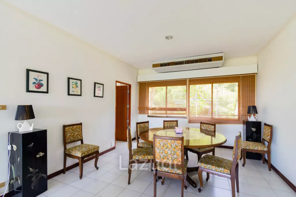 PALM HILLS CONDO : 3 Bed Condo with mountain and seaview