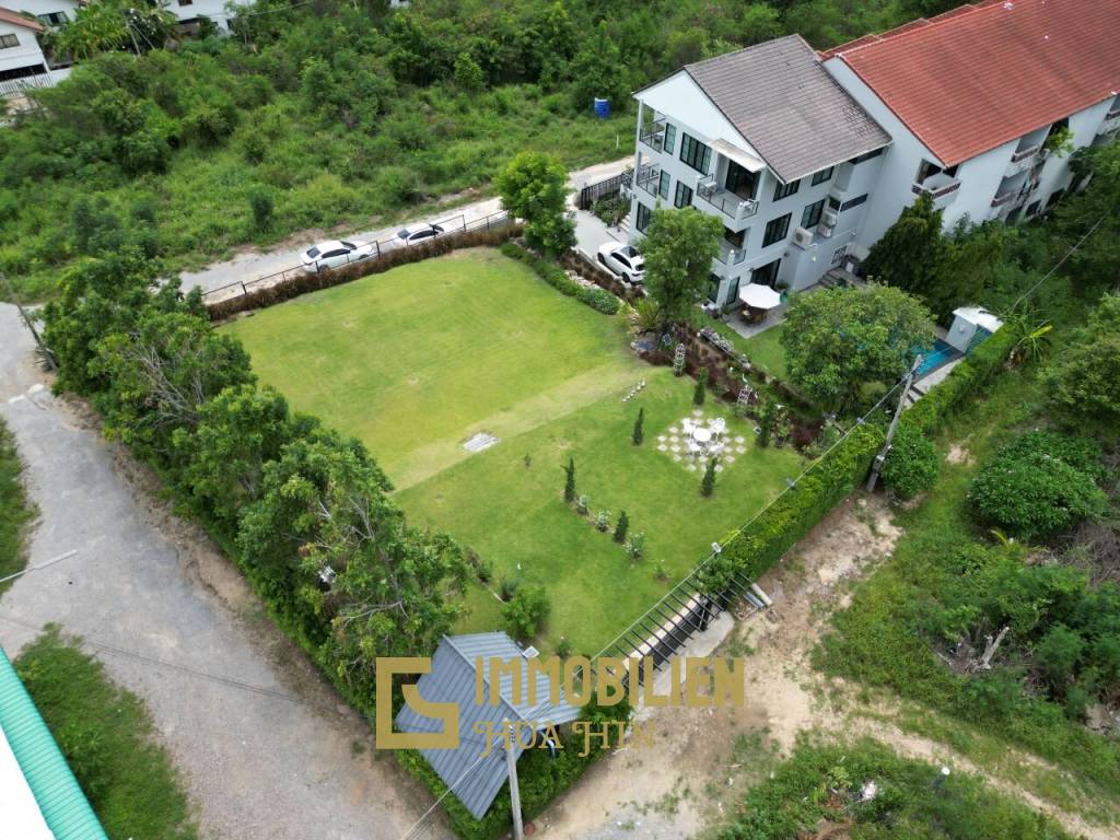 LARGE MODERN POOL VILLA : 4 bed seaview and country side view