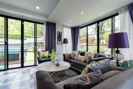 LARGE MODERN POOL VILLA : 4 bed seaview and country side view