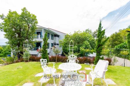 LARGE MODERN POOL VILLA : 4 bed seaview and country side view