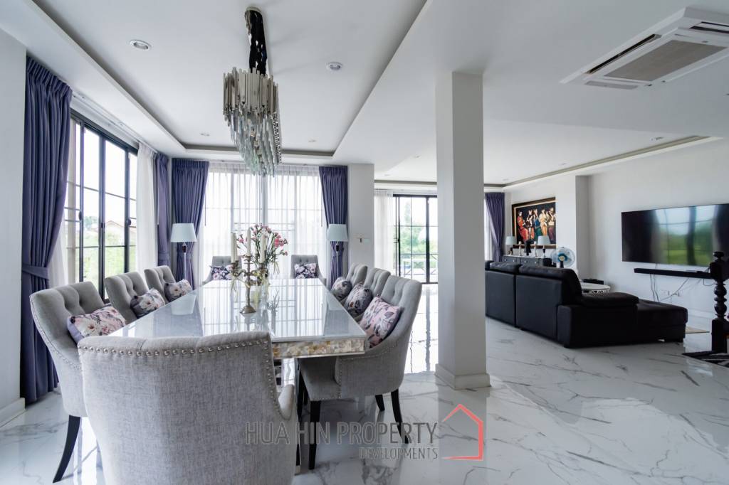LARGE MODERN POOL VILLA : 4 bed seaview and country side view