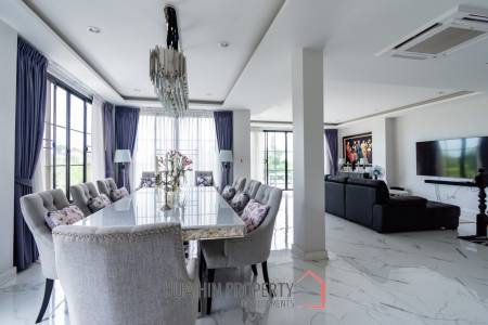 LARGE MODERN POOL VILLA : 4 bed seaview and country side view
