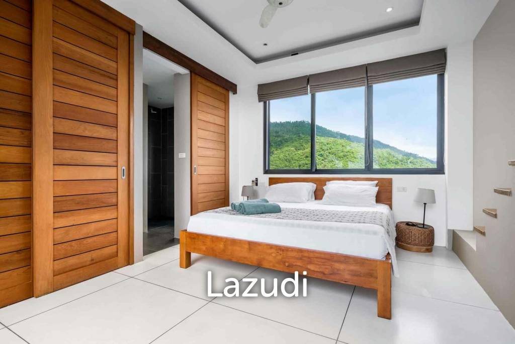 Luxury Villa With South Facing Island Views