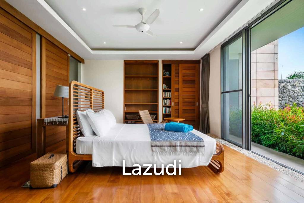 Luxury Villa With South Facing Island Views