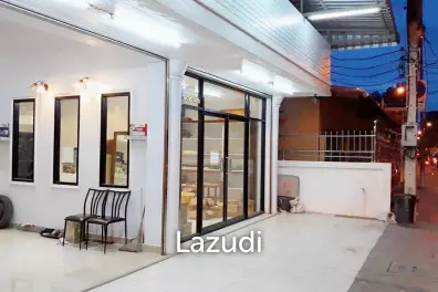 Prime Ladprao Commercial Buildings Ideal for Your Business Venture
