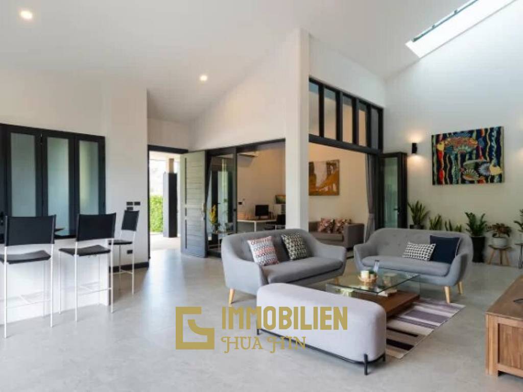 2 Bed 3 Bath 285 SQ.M Sanctuary Lakes Hua Hin