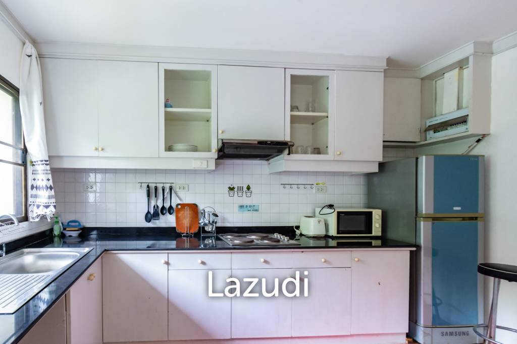 PALM HILLS CONDO : 3 Bed Nice views condo in the Golf Course