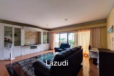 PALM HILLS CONDO : 3 Bed Nice views condo in the Golf Course