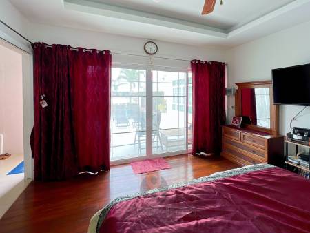 Sida Tropical : 4 Bedroom Pool Villa
