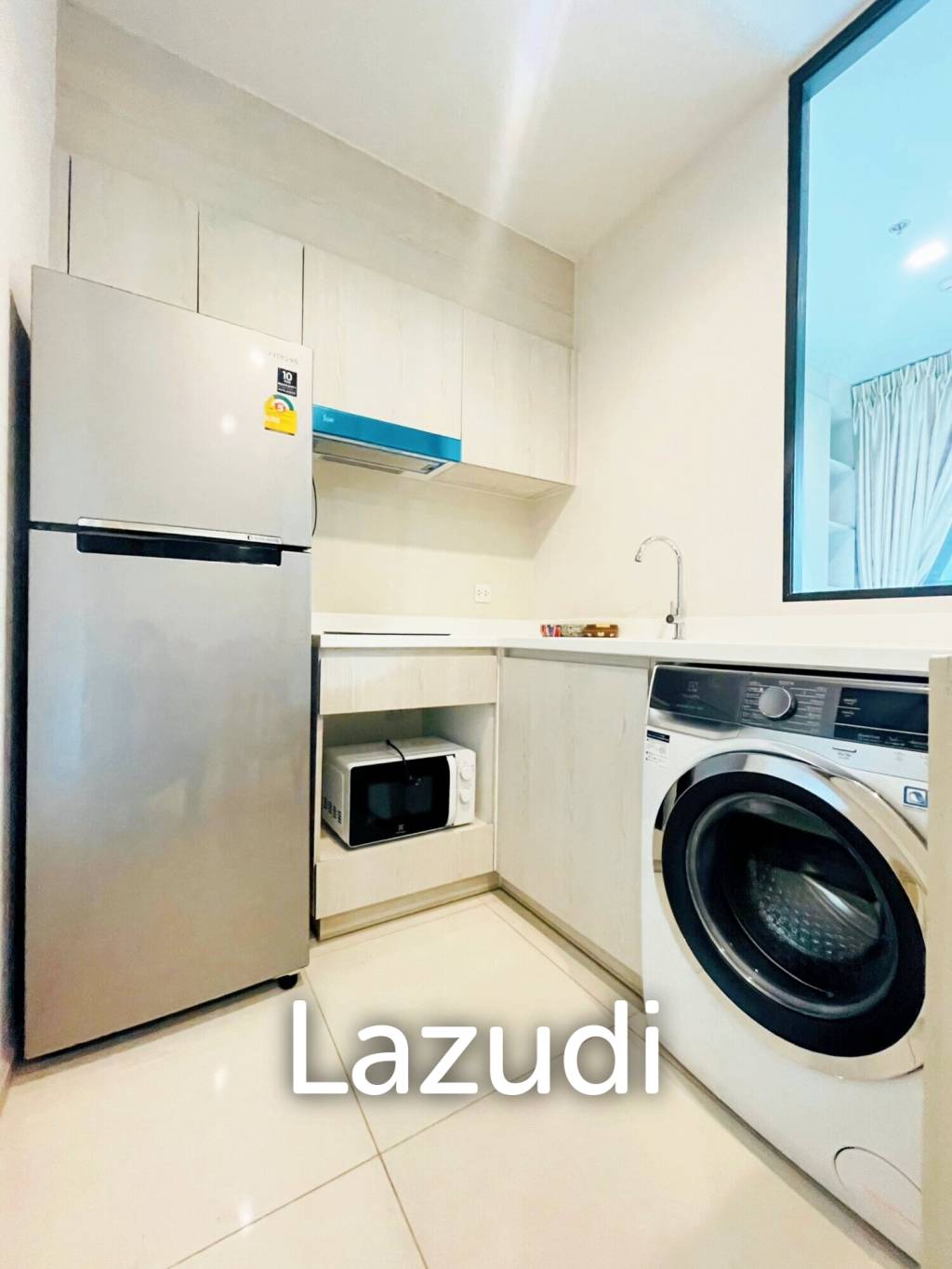 1 Bed 1 Bath 35 SQ.M Life One Wireless
