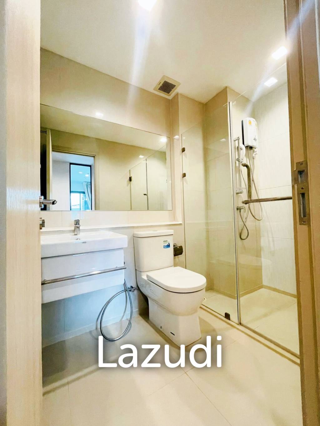 1 Bed 1 Bath 35 SQ.M Life One Wireless