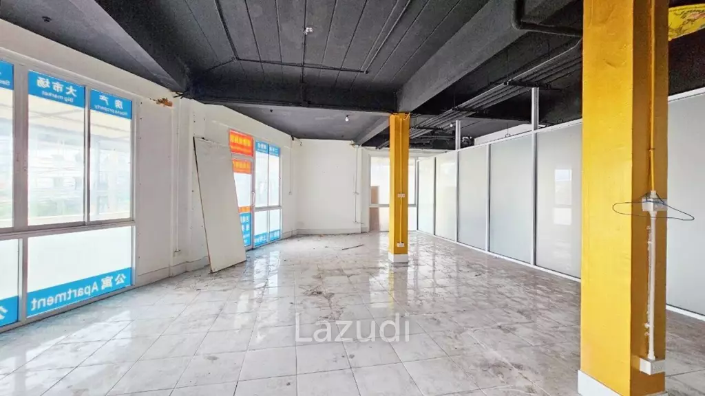 Premium Four-Storey Building For Rent in Jomtien