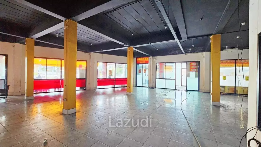 Premium Four-Storey Building For Rent in Jomtien