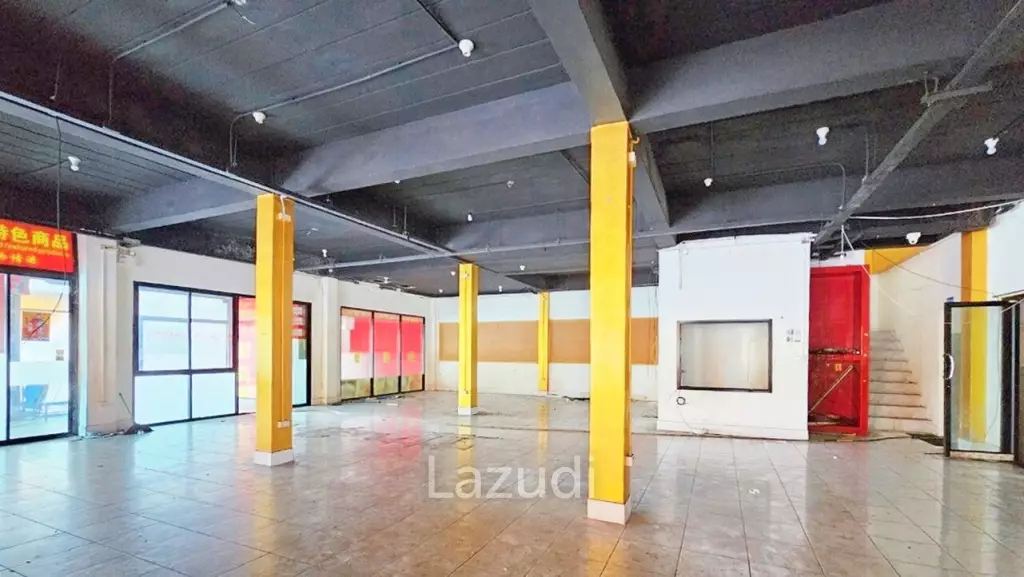 Premium Four-Storey Building For Rent in Jomtien