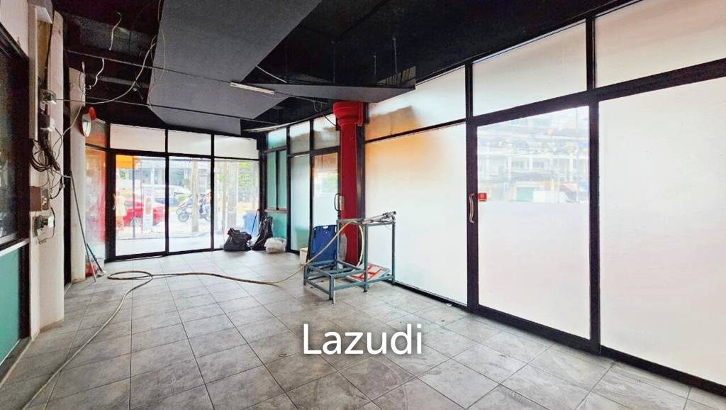 Premium Four-Storey Building For Rent in Jomtien