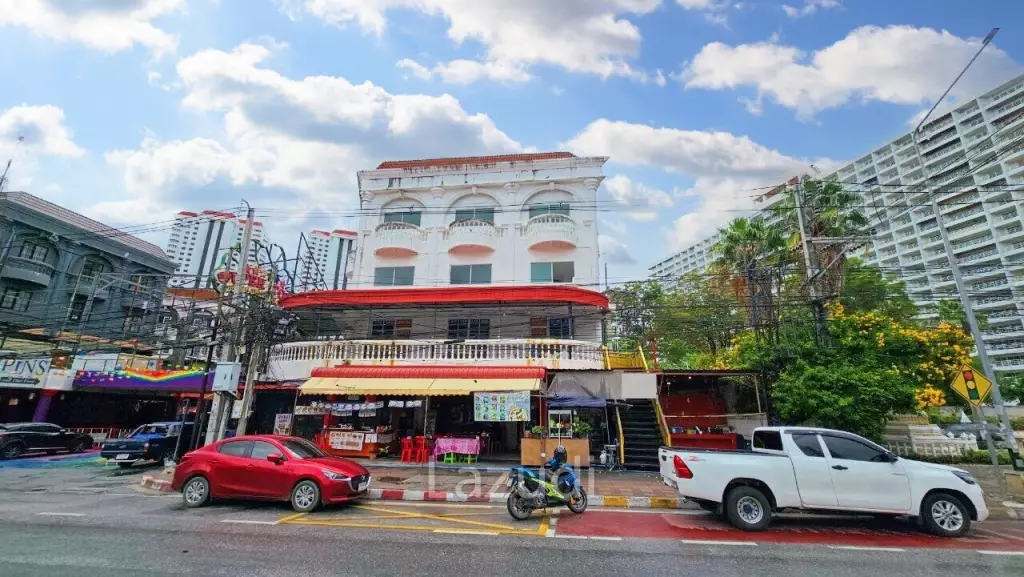 Premium Four-Storey Building For Rent in Jomtien