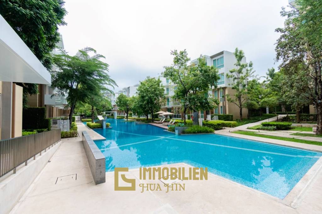 WAN VAYLA CONDO : 1 bed with pool view