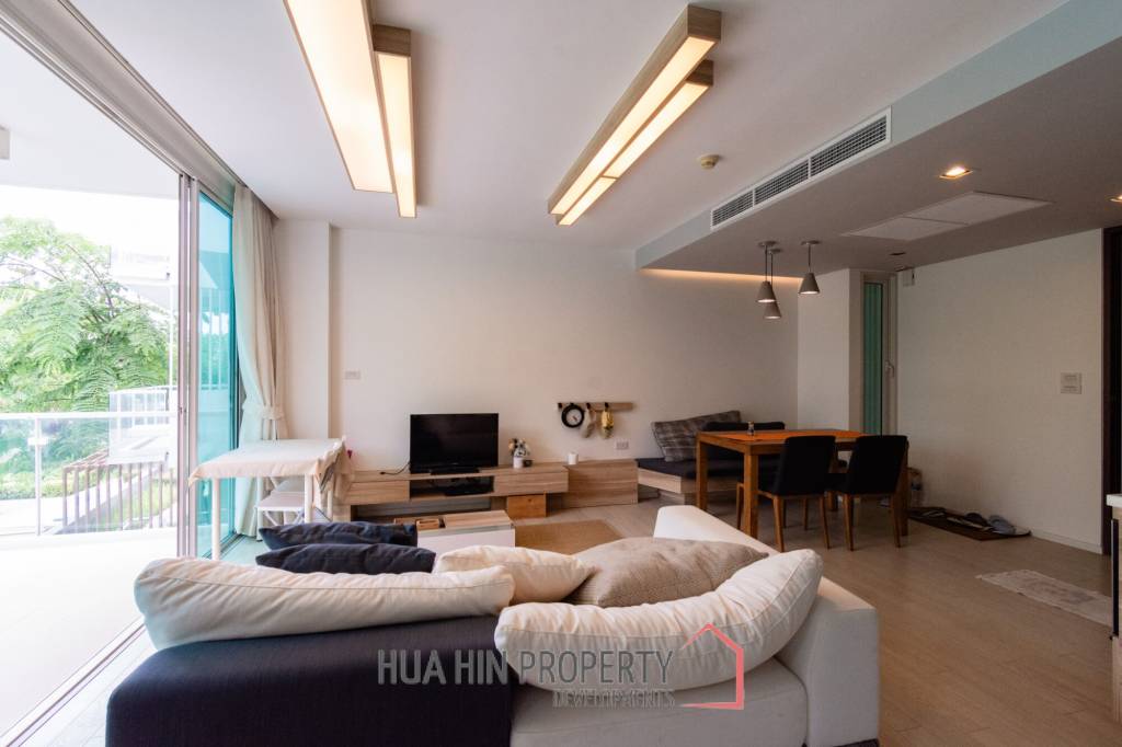 WAN VAYLA CONDO : 1 bed with pool view