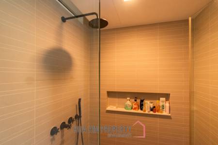 WAN VAYLA CONDO : 1 bed with pool view
