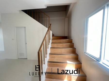 135 metro cuadrado 2 ` 3 Baño Casa adosada de Venta