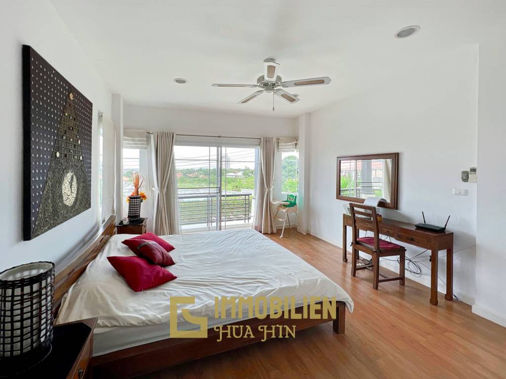 Sida Tropical: Pool Villa mit 4 Schlafzimmern