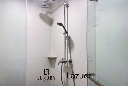 The Pine : 1 Bedroom Condo With Pool View