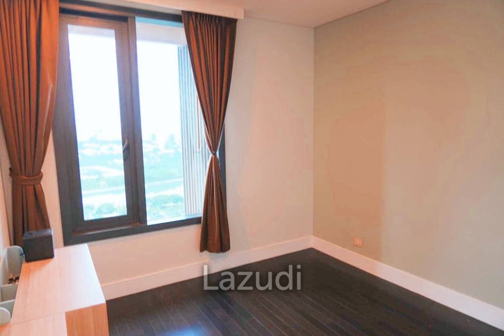 3 Bed 3 Bath 151 SQ.M Aguston Sukhumvit 22