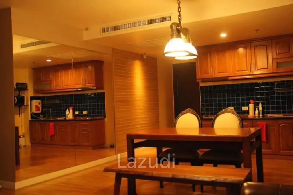 1 Bed 1 Bath 70 SQ.M Urbana Sathorn