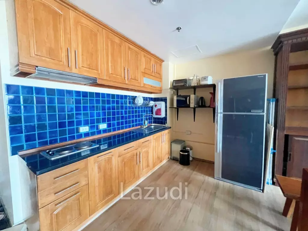 1 Bed 1 Bath 70 SQ.M Urbana Sathorn
