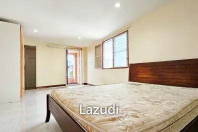 4-story building with 74 units in Nong Prue
