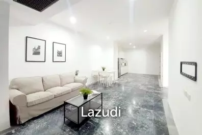 81 sqm high floor condo in Khlong Tan Nuea Bangkok