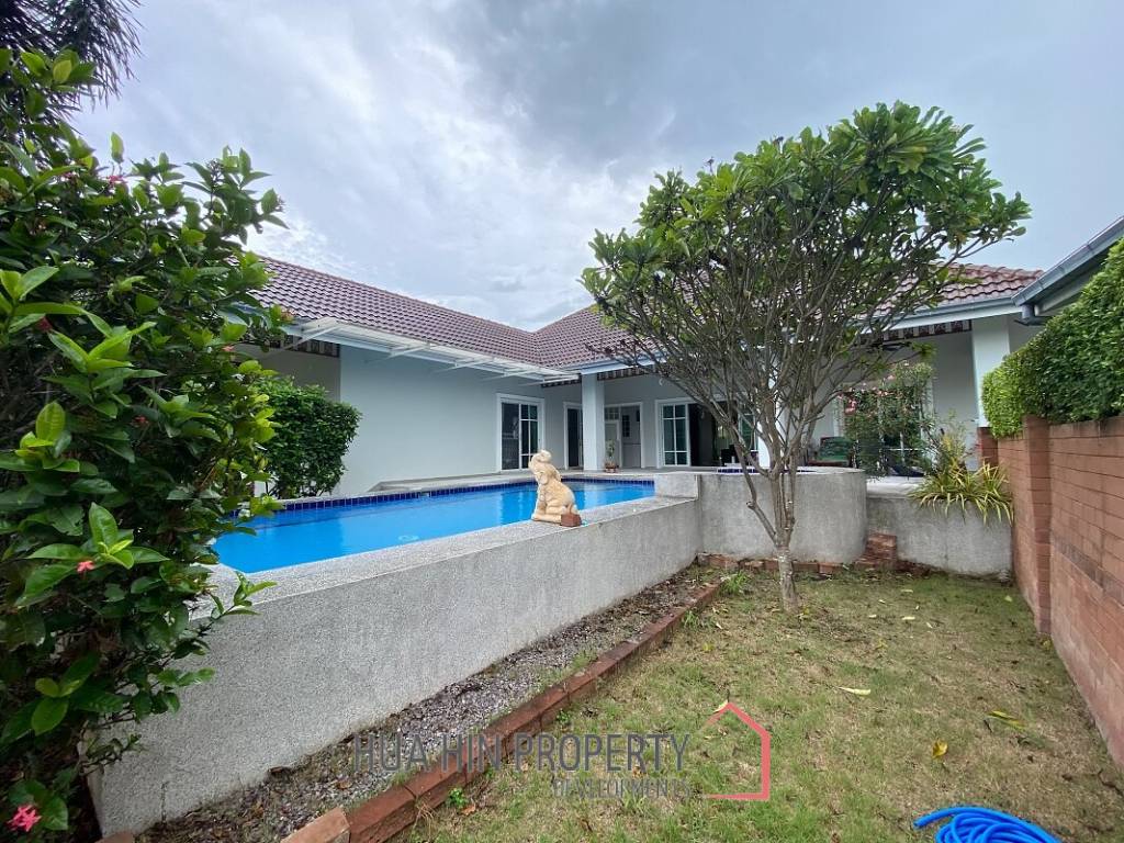 Spacious 3 Bed 4 Bath Pool Villa on Double Plot in Smart House 2