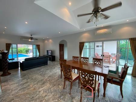 Spacious 3 Bed 4 Bath Pool Villa on Double Plot in Smart House 2