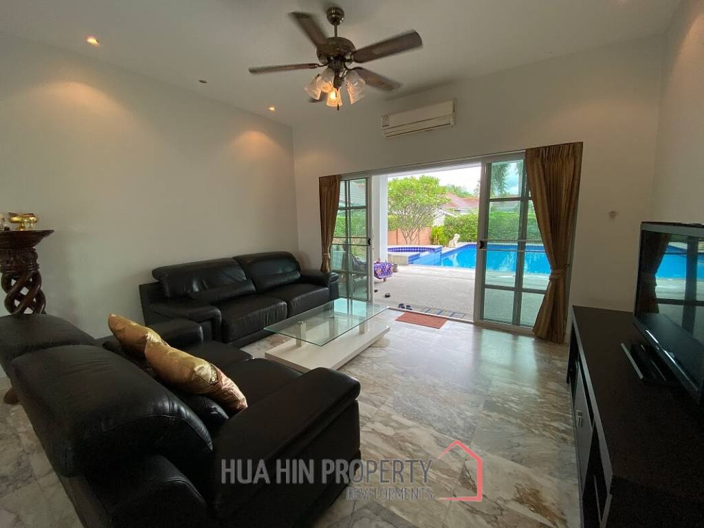 Spacious 3 Bed 4 Bath Pool Villa on Double Plot in Smart House 2