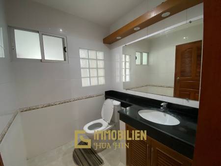 Spacious 3 Bed 4 Bath Pool Villa on Double Plot in Smart House 2