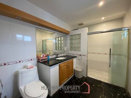 Spacious 3 Bed 4 Bath Pool Villa on Double Plot in Smart House 2
