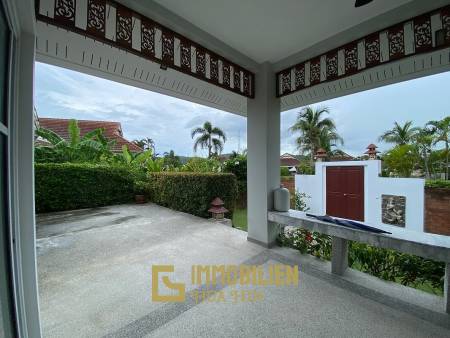 Spacious 3 Bed 4 Bath Pool Villa on Double Plot in Smart House 2